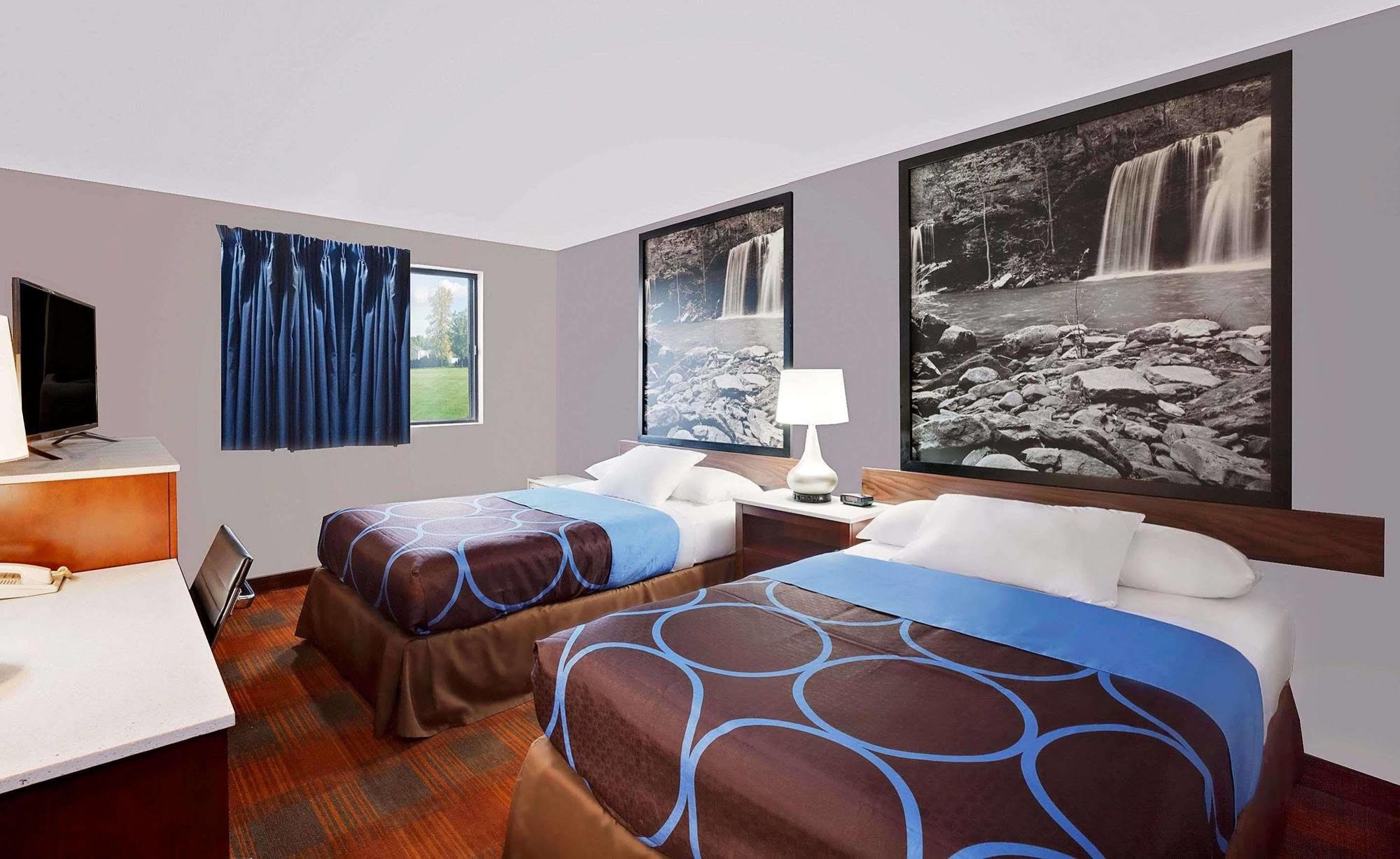 Super 8 by Wyndham Fayetteville Eksteriør billede