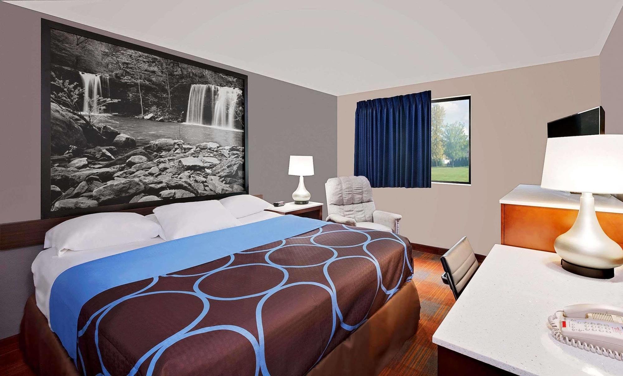 Super 8 by Wyndham Fayetteville Eksteriør billede